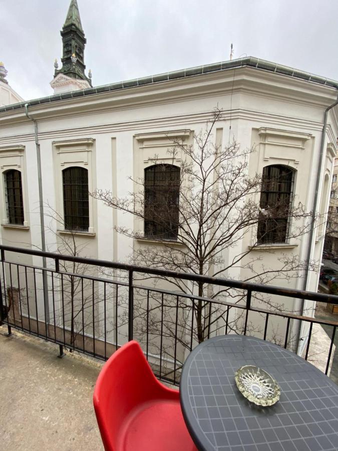 Apartment With Balcony And Ac Next To Danube Будапешт Екстер'єр фото